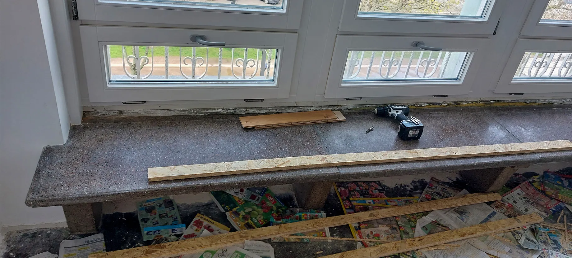 Fensterbänke als Meisterwerk: Professionelle Verkleidung mit hochwertigem Holz